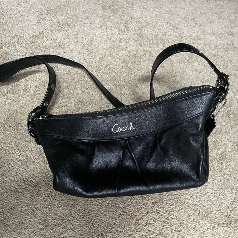 Coach black shoulder bag
